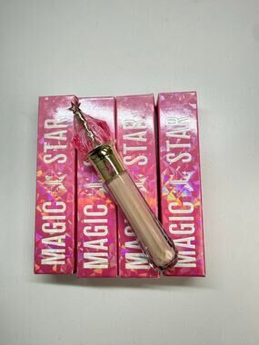 C9 Bundle of 4 Jeffree Star Magic Star Full Pigment Concealer in Shade C9 3.4ml